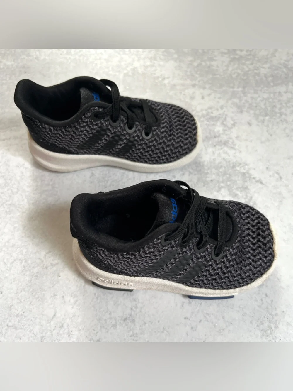 5⚽️ adidas Toddler Black Shadow Knit Slip-On Lace Sneakers with White Sole